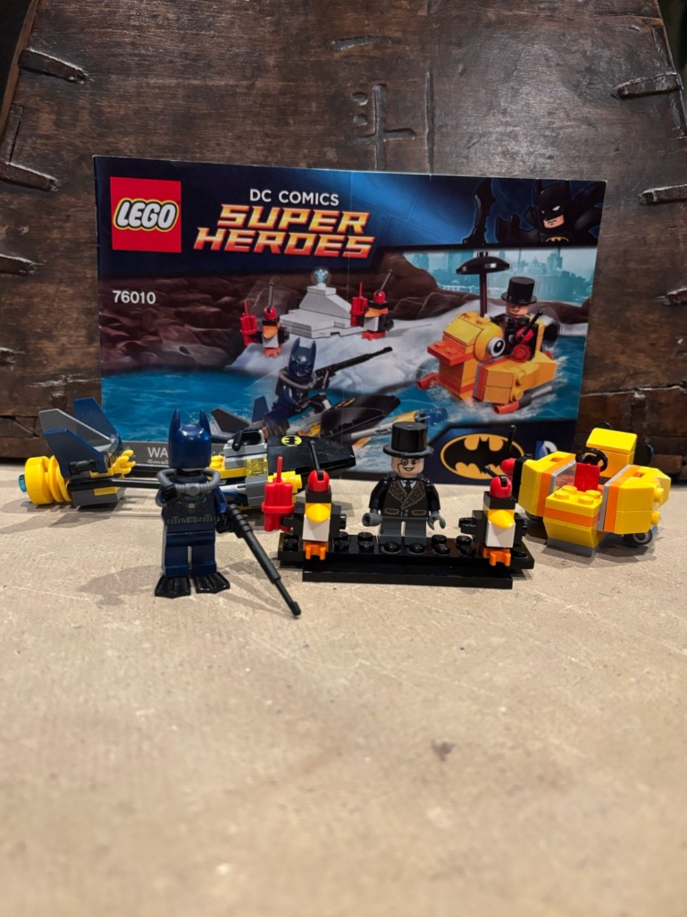 Lego DC Comics Batman, The Penguin and Penguin Minion Minifigures